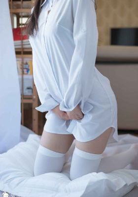 和漂亮老师做爰4_BD韩语天堂在线