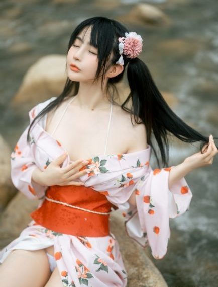 李彩谭a版_国产剧在线播放观看