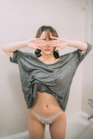 十九岁在线观看免费高清完整版_720电视剧在线观看