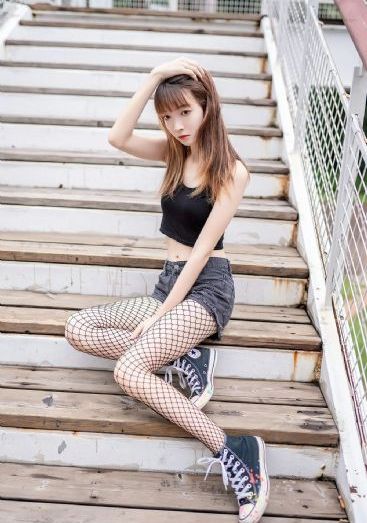 嗯好爽_4K高清在线