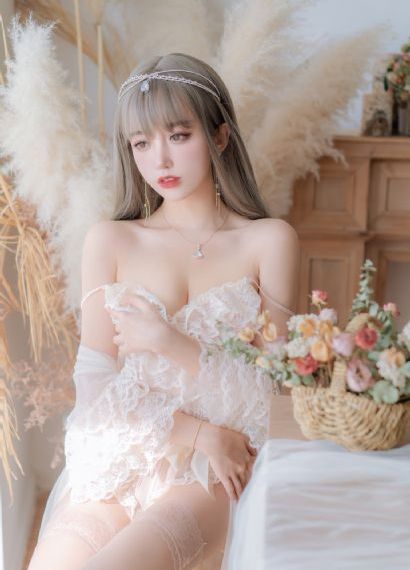 年轻女老师_DVD电视剧在线观看