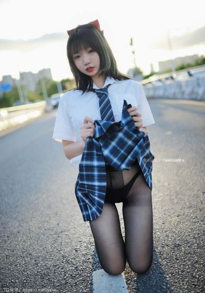 法国空姐不雅空乘_1080P日本电影免费